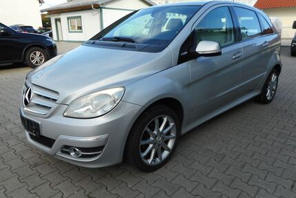 Mercedes-Benz B 180 Gebrauchtwagen