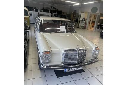 Mercedes-Benz 200 Gebrauchtwagen
