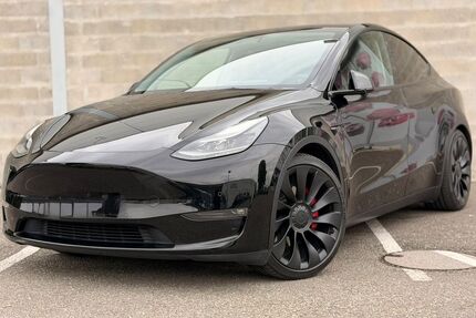 Tesla Model Y Gebrauchtwagen