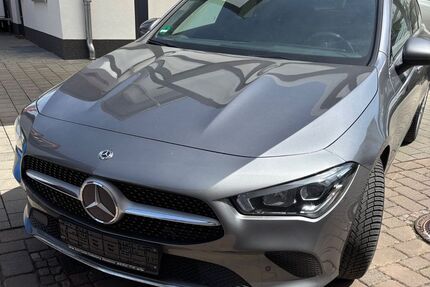 Mercedes-Benz CLA 200 Shooting Brake Gebrauchtwagen