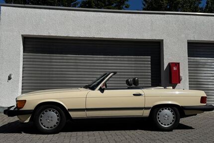 Mercedes-Benz 560 Gebrauchtwagen