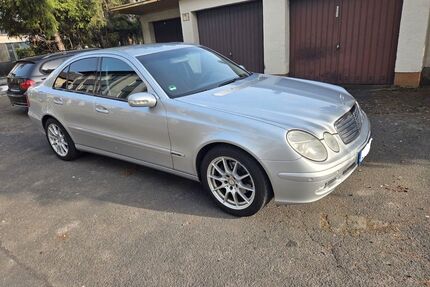 Mercedes-Benz E 220 Gebrauchtwagen