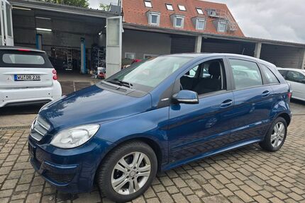 Mercedes-Benz B 180 Gebrauchtwagen