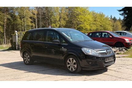 Opel Zafira Gebrauchtwagen