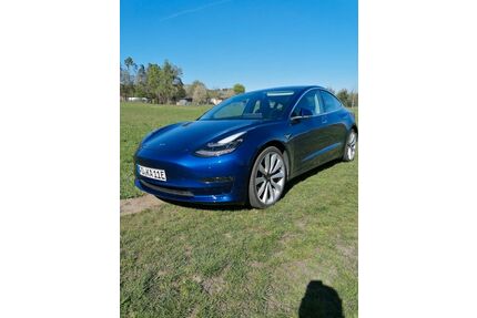 Tesla Model 3 Gebrauchtwagen