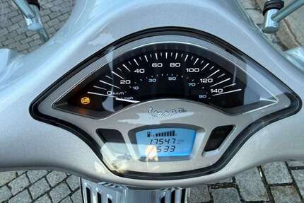 Vespa Primavera 125 Gebrauchtwagen