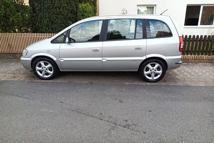 Opel Zafira Gebrauchtwagen