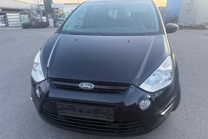 Ford S-Max Gebrauchtwagen