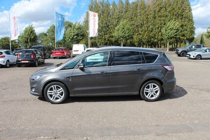 Ford S-Max Gebrauchtwagen