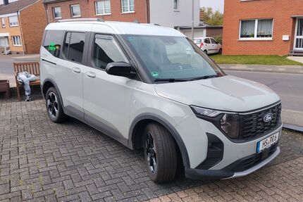 Ford Tourneo Courier Gebrauchtwagen