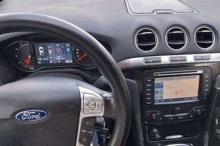 Ford S-Max Gebrauchtwagen