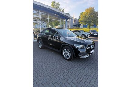 Mercedes-Benz GLA 180 Gebrauchtwagen