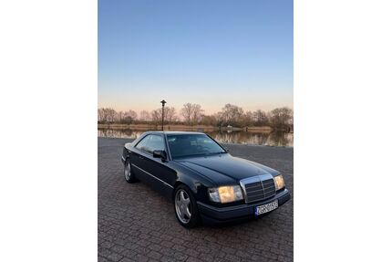 Mercedes-Benz 230 Gebrauchtwagen