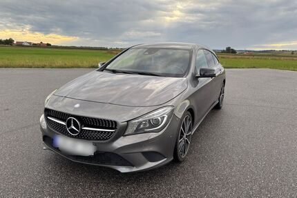 Mercedes-Benz CLA 220 Shooting Brake Gebrauchtwagen