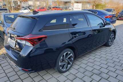 Toyota Auris Gebrauchtwagen