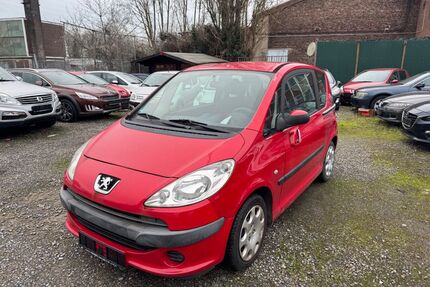 Peugeot 1007 Gebrauchtwagen