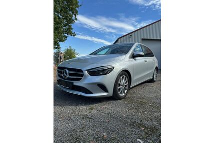 Mercedes-Benz B 180 Gebrauchtwagen