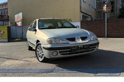 Renault Megane 1.4 16V RXE*09/27TÜV*Rost*Allwetter* Gebrauchtwagen