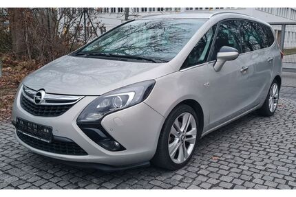 Opel Zafira Tourer Gebrauchtwagen