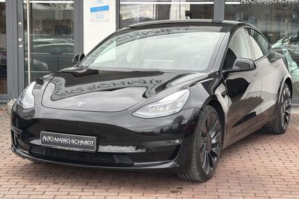 Tesla Model 3 Gebrauchtwagen
