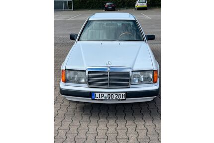 Mercedes-Benz 230 Gebrauchtwagen