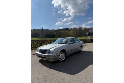 Mercedes-Benz E 200 Gebrauchtwagen