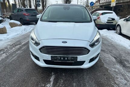 Ford S-Max Gebrauchtwagen