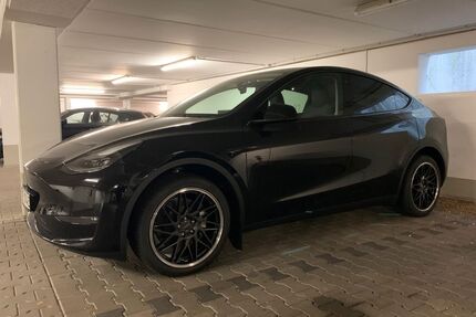 Tesla Model Y Gebrauchtwagen