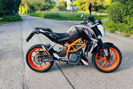 KTM 390 Duke Gebrauchtwagen