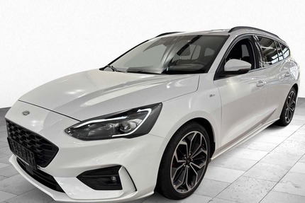 Ford Focus ST LINE AUTOM 1.HAND/TEILLEDER/HUD/DIGITAL Gebrauchtwagen