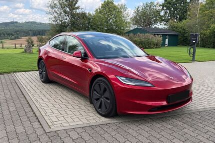 Tesla Model 3 Gebrauchtwagen