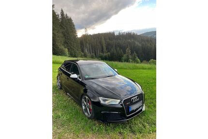 Audi RS3 Gebrauchtwagen