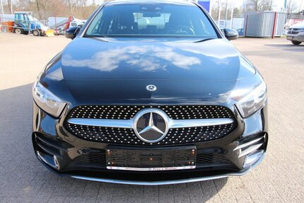 Mercedes-Benz A 180 Limousine AMG Line NAVI+LED+ALU18+TEMPOMAT Gebrauchtwagen
