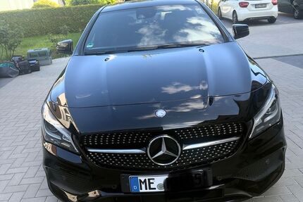 Mercedes-Benz CLA 220 Shooting Brake Gebrauchtwagen