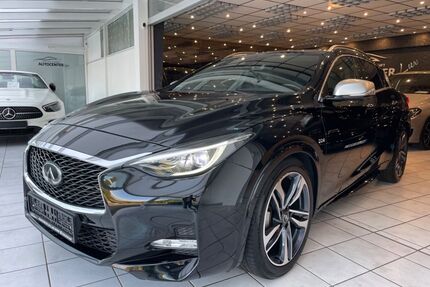 INFINITI Q30 Gebrauchtwagen