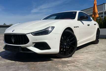 Maserati Ghibli 