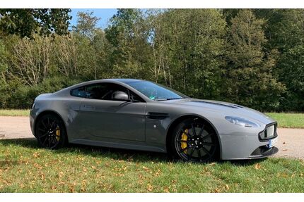 Aston Martin V12 Vantage Gebrauchtwagen