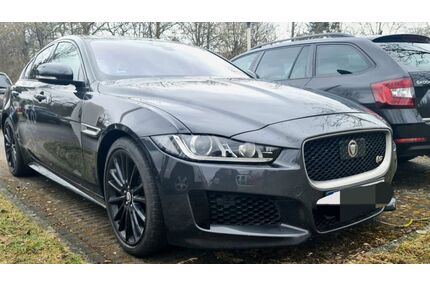 Jaguar XE Gebrauchtwagen