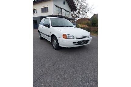 Toyota Starlet Gebrauchtwagen
