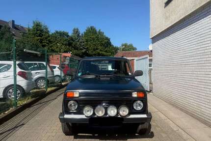 Lada Taiga Gebrauchtwagen