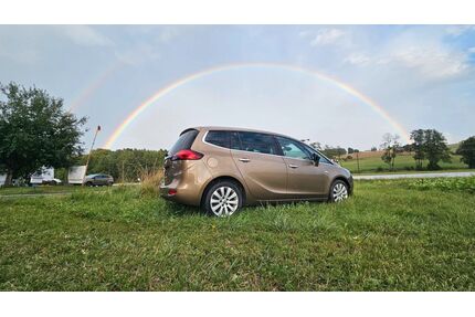 Opel Zafira Tourer Gebrauchtwagen
