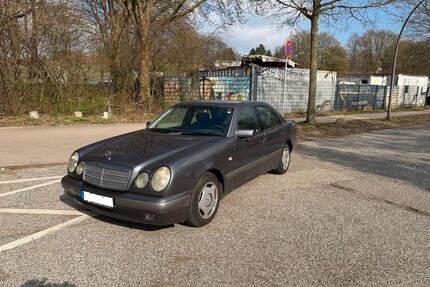 Mercedes-Benz E 290 Gebrauchtwagen
