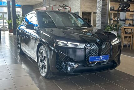 BMW iX Gebrauchtwagen