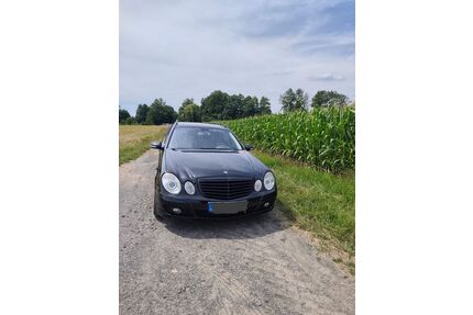 Mercedes-Benz E 220 Gebrauchtwagen