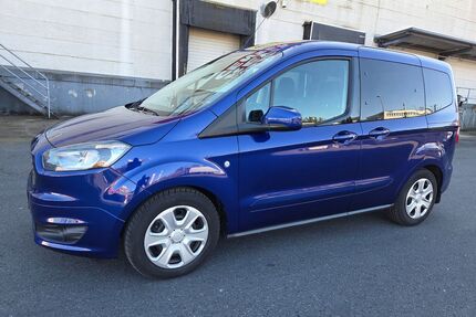 Ford Tourneo Courier Gebrauchtwagen