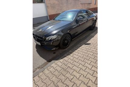 Mercedes-Benz E 220 Gebrauchtwagen