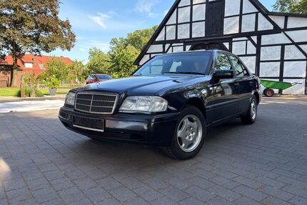 Mercedes-Benz C 180 Gebrauchtwagen