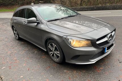 Mercedes-Benz CLA 180 Shooting Brake Gebrauchtwagen