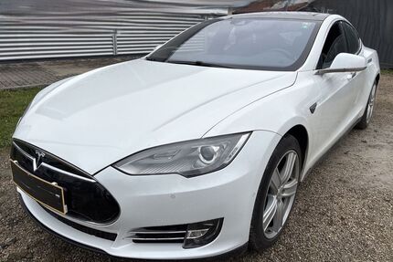 Tesla Model S Gebrauchtwagen