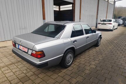 Mercedes-Benz E 220 Gebrauchtwagen